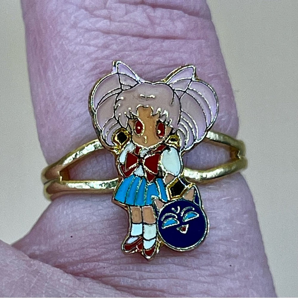 Vintage Chibi Moon Adjustable Ring – 90s Enamel Jewelry